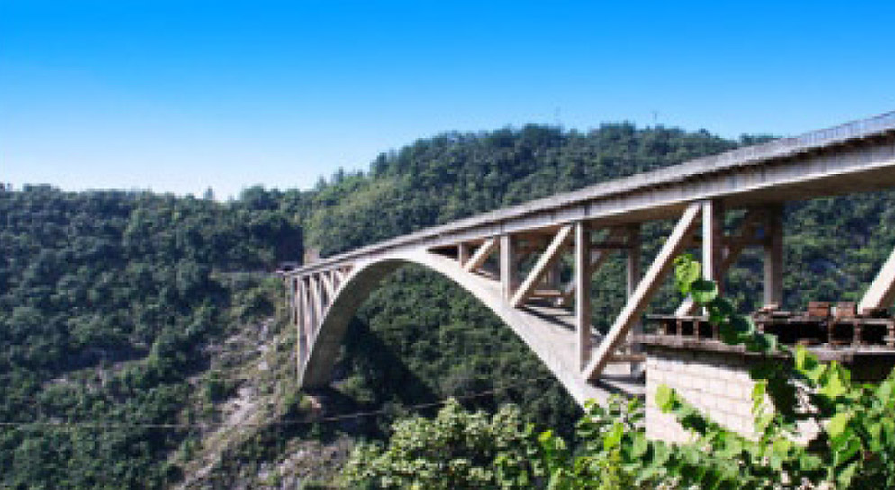 隧道、橋梁